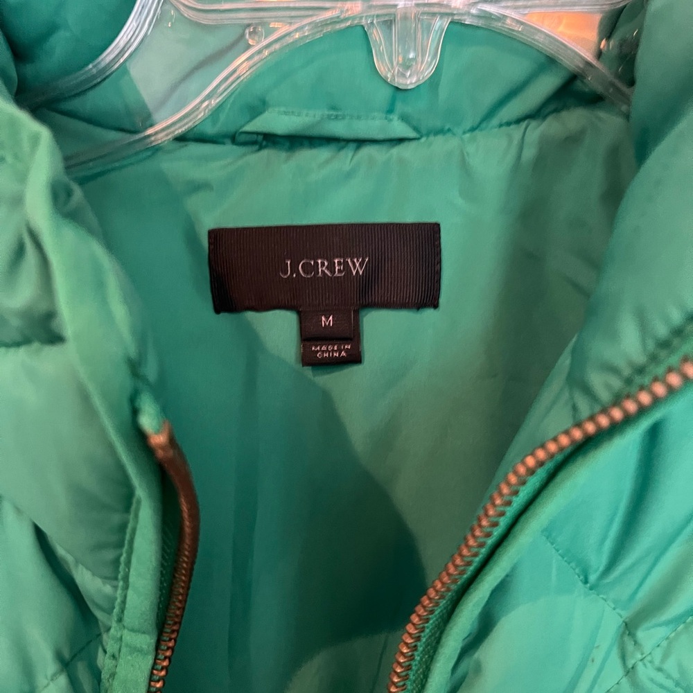 VGUC Fall bundle. Green J Crew vest with 3 coordinating shirts and one sweater - Picture 2 of 13